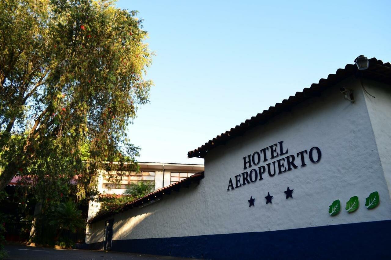 Hotel Aeropuerto Alajuela Екстериор снимка